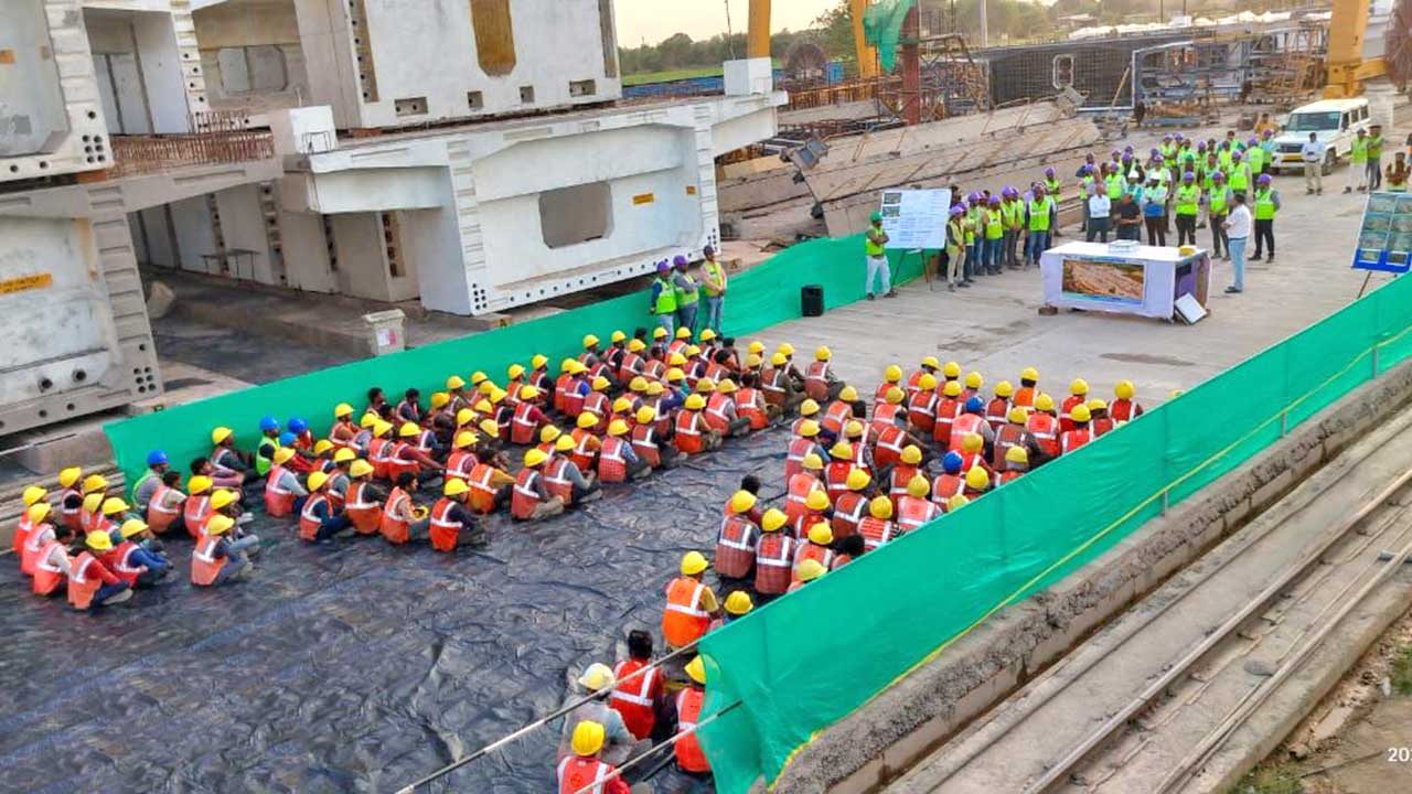 Freyssinet India celebrates major milestones achieved at the MAHSR C4 and C5 project sites